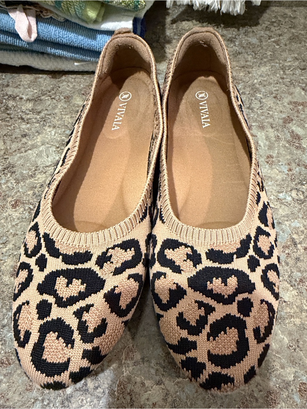 Vivaia Knit Ballet Flats - Tan/Black leopard print